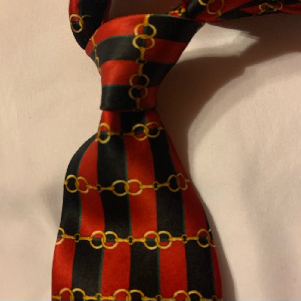 Les Montreux Men's Double Gold Bracelet Necktie